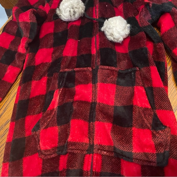 Secret Treasures Red and Black Buffalo Plaid Fleece Onesie with Faux Fur Hood - Picture 4 of 5